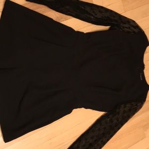 Forever 21 short jumper with lace arms. SizeM